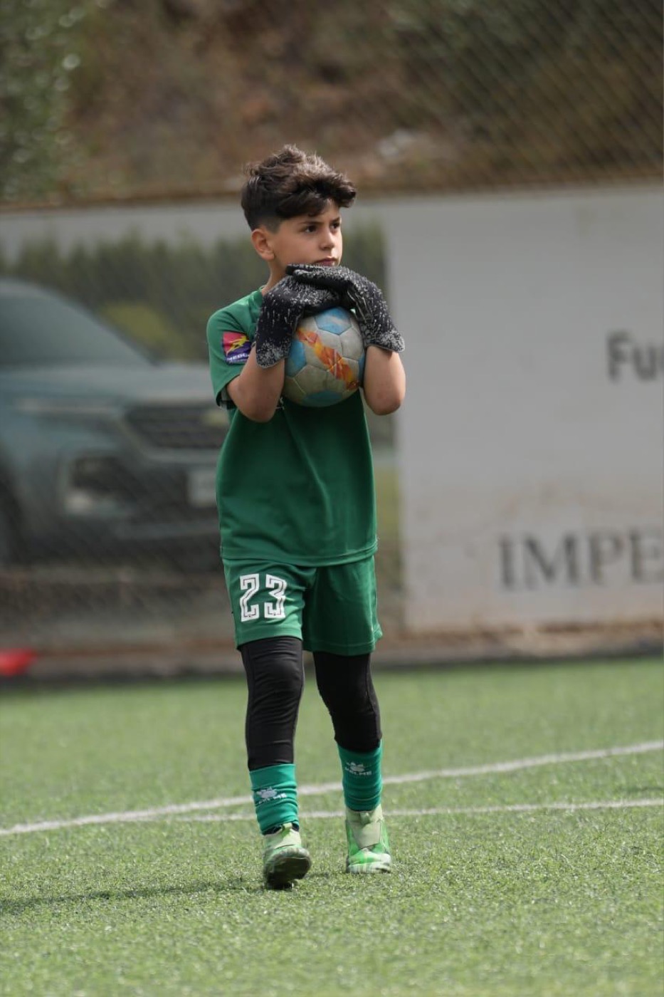Lucas distributing the ball to a teammate