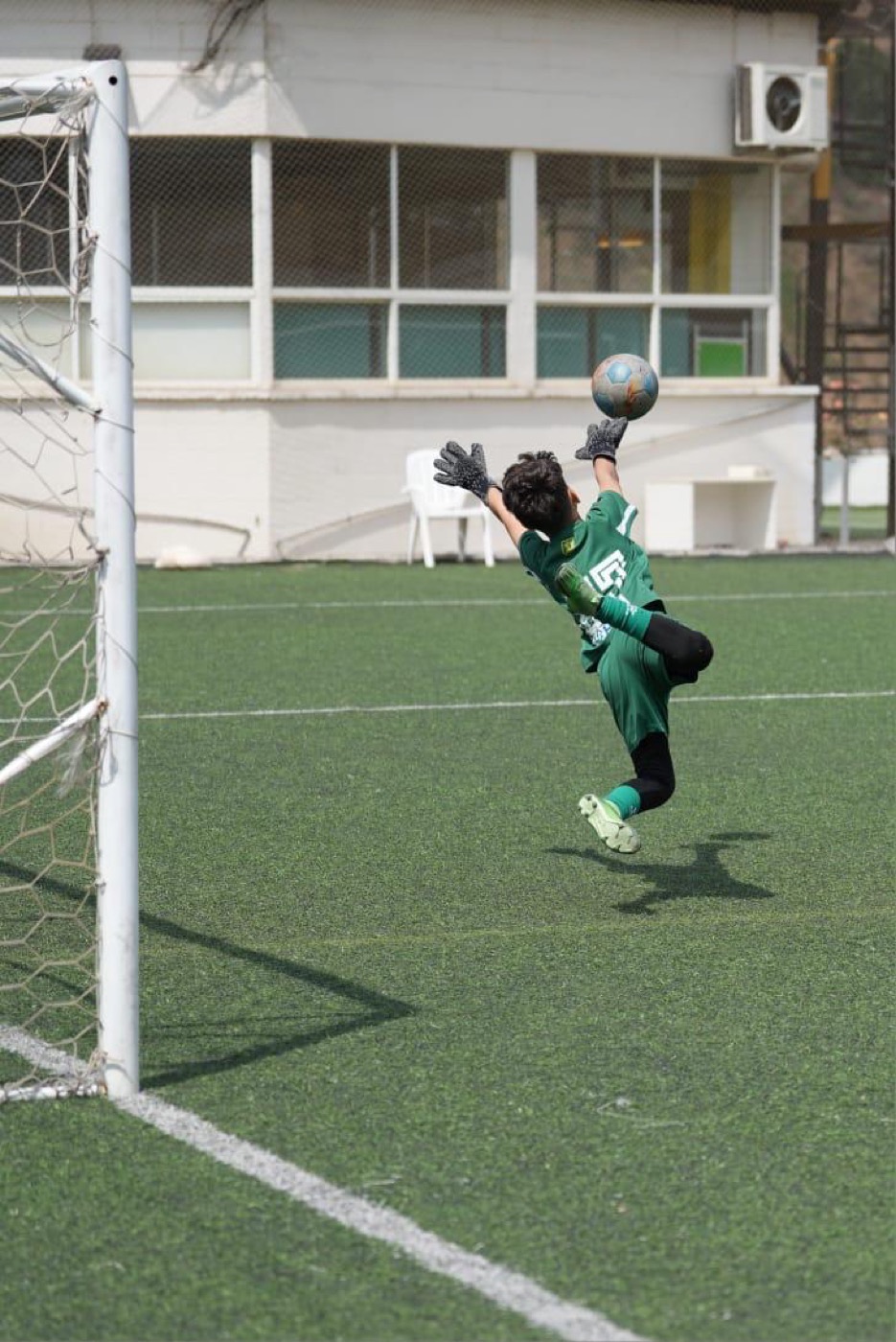 Lucas making a low save to his right